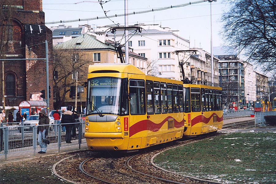 Konstal 105N2k/2000 #2096