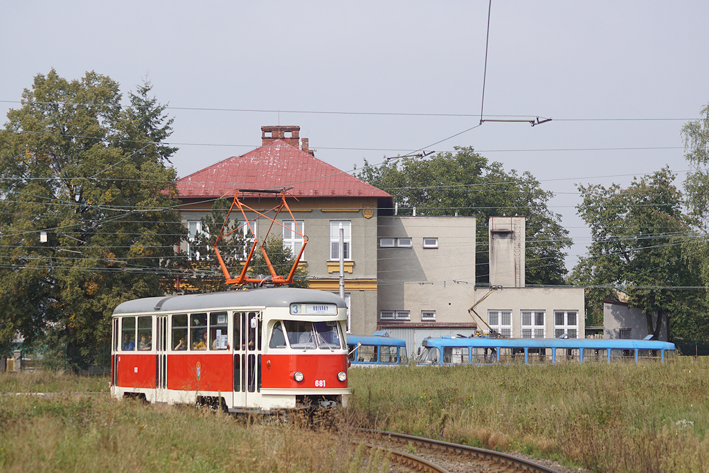 Tatra T2 #681