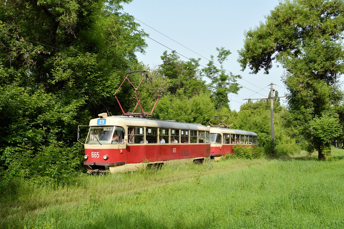 Tatra T3SU #665