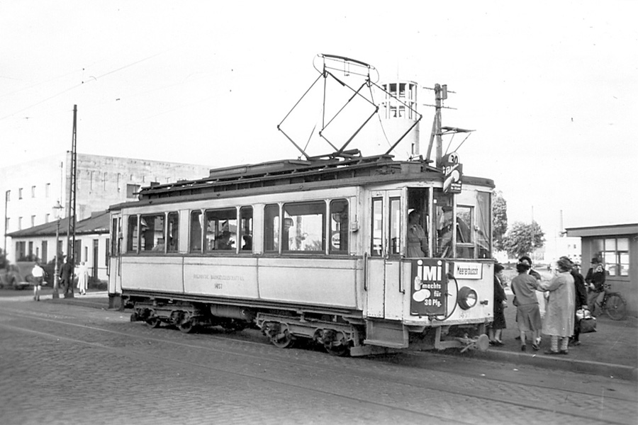 Weyer bogie tram #1457