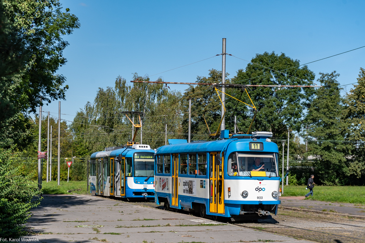 Tatra T3SUCS #933