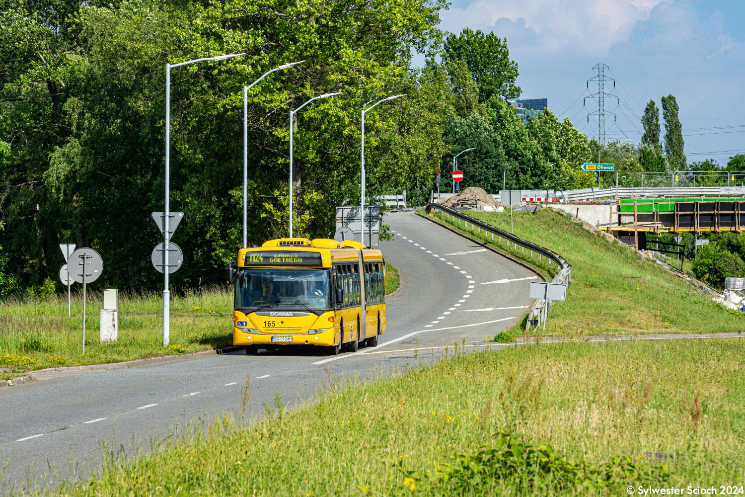 Scania CN280UA 6x2/2 EB #165