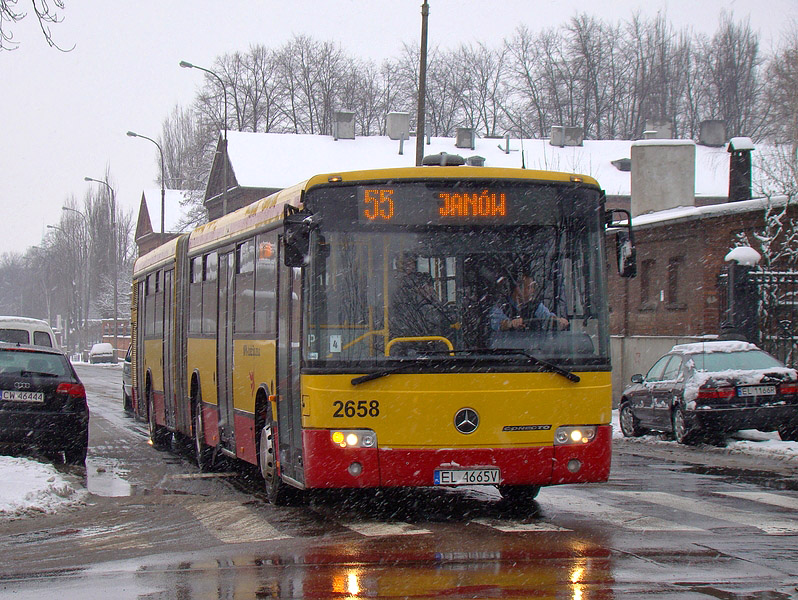 Mercedes-Benz O345G #2658