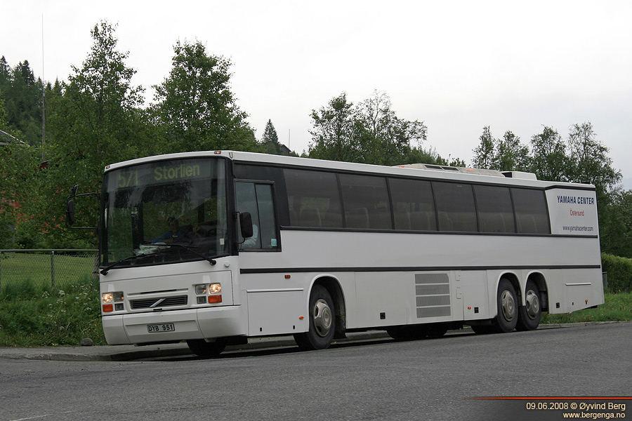 Volvo B10M 6x2 / Carrus Fifty #DYB 951