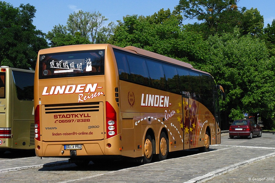 Volvo 9900 6x2 #DAU-K 9902