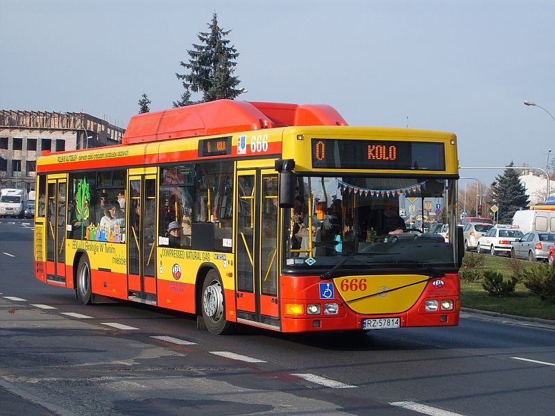 Jelcz M125M/4 CNG #666