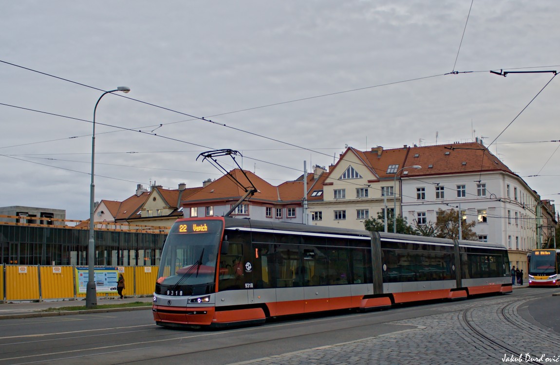 Škoda 15T Praha #9318