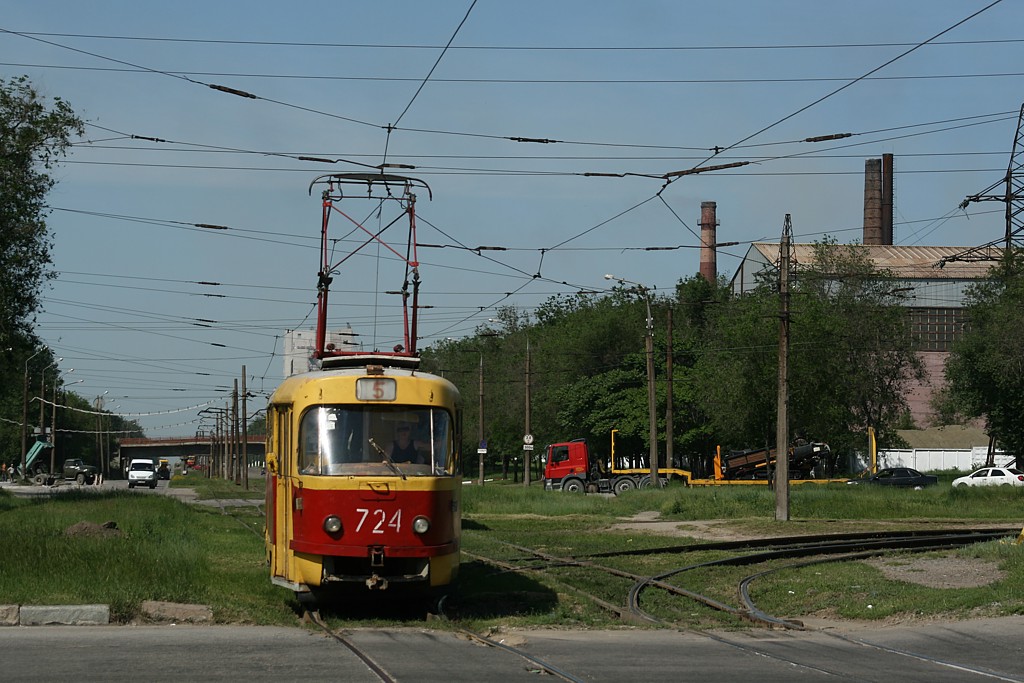 Tatra T3SU #724