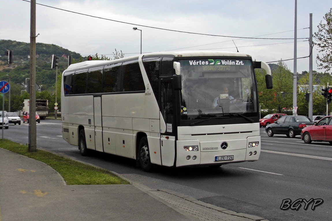 Mercedes-Benz O350-15RHD #LZE-724