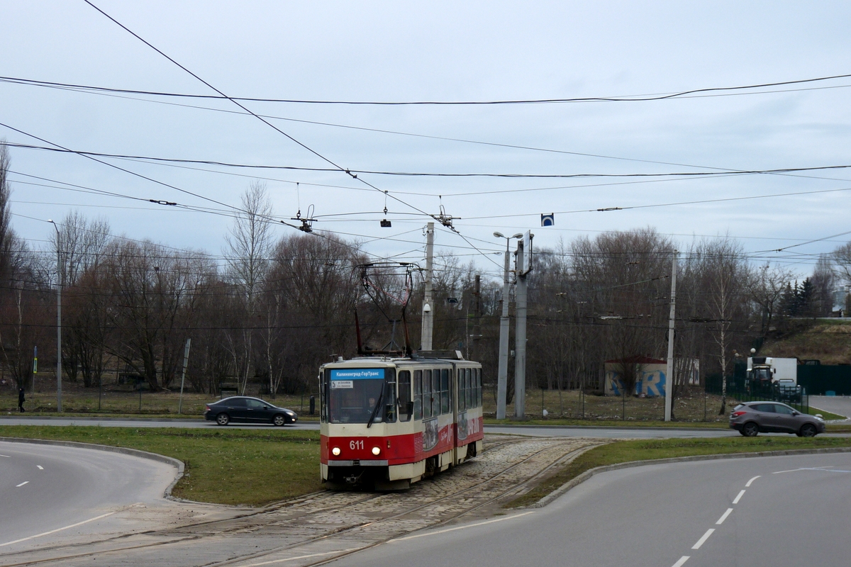 Tatra KT4D #611