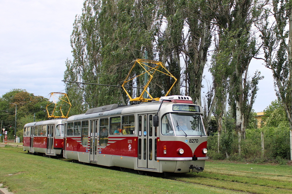 Tatra T3R.PLF #8270