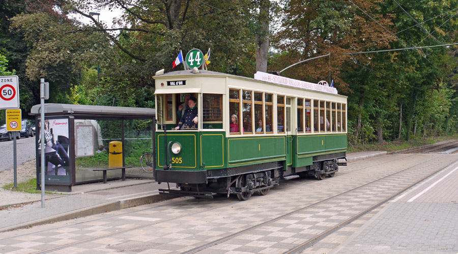 Bogie tram #505