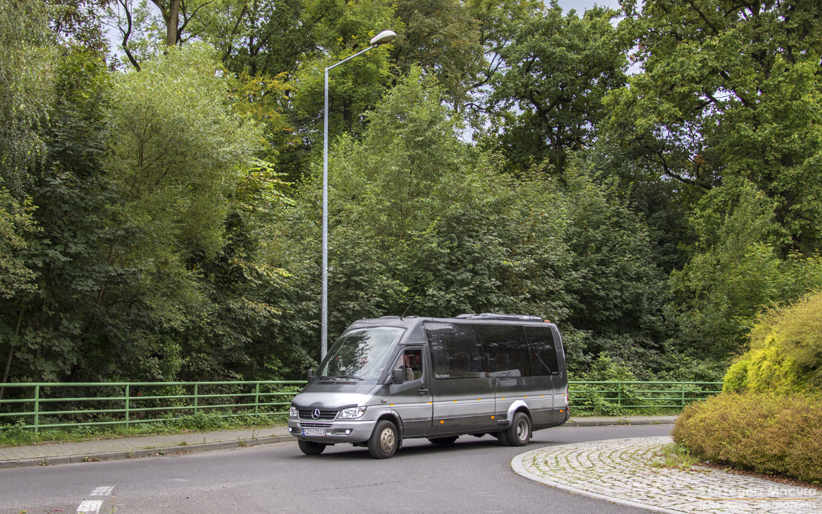 Mercedes-Benz 616 CDI / Auwärter Super Sprinter #SZY 17033