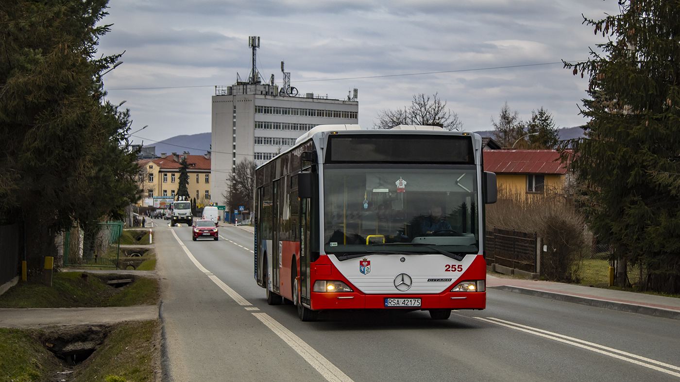 Mercedes-Benz O530 #255