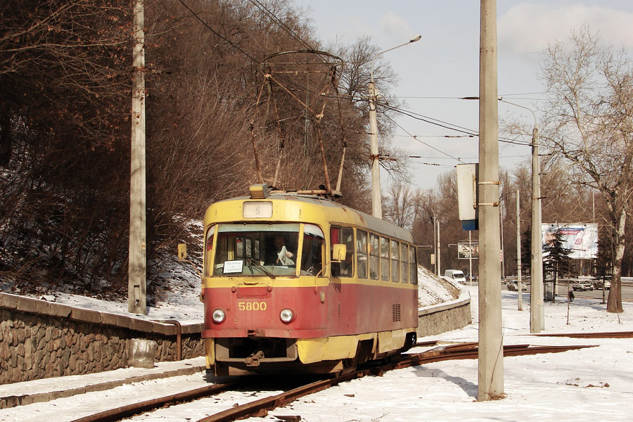 Tatra T3SU #5800
