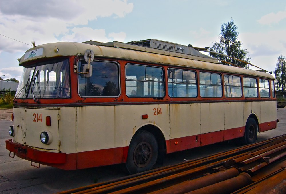 Škoda 9TrH29 #214