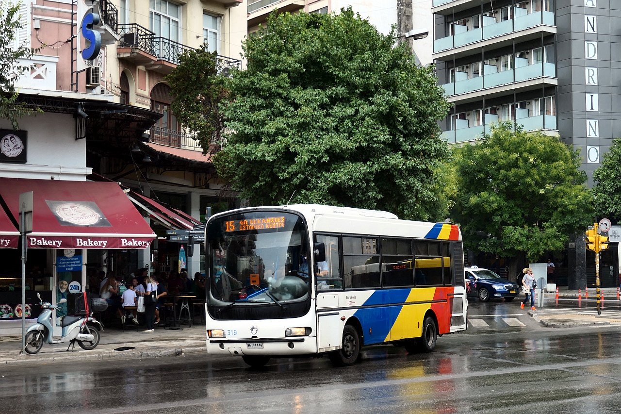 Irisbus 203E.8.17 Europolis #319