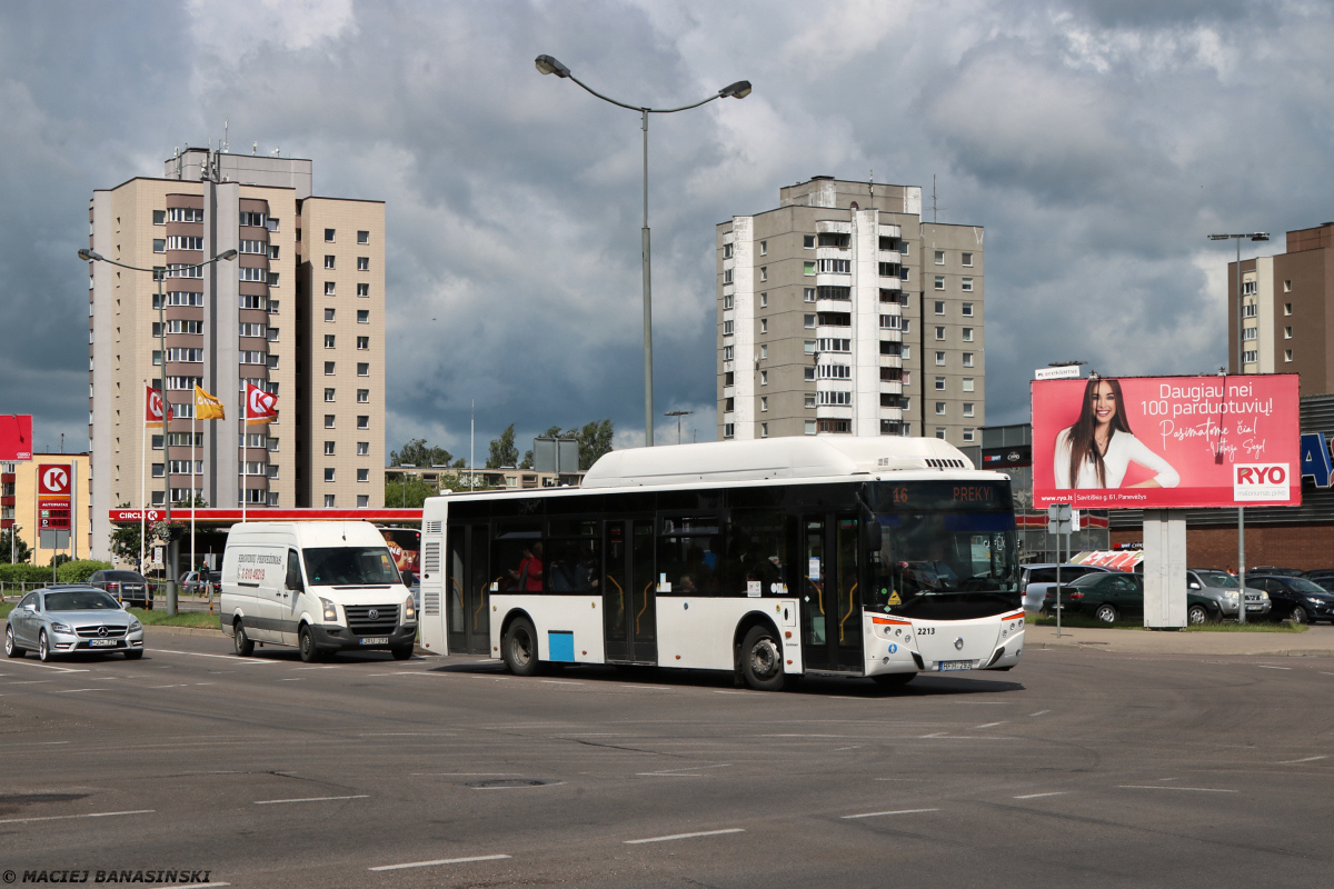 Irisbus Citelis 12 / Castrosua Versus 12LF GNC #2213