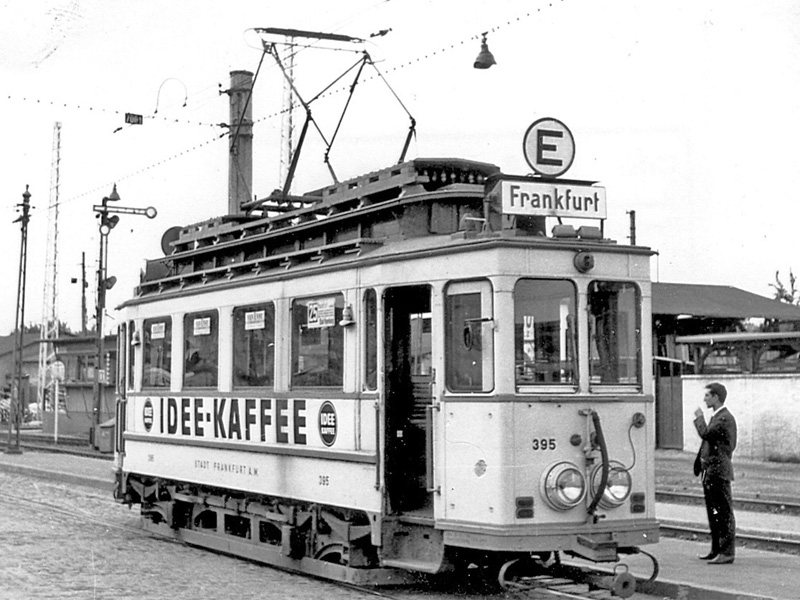 4-wh tram #395