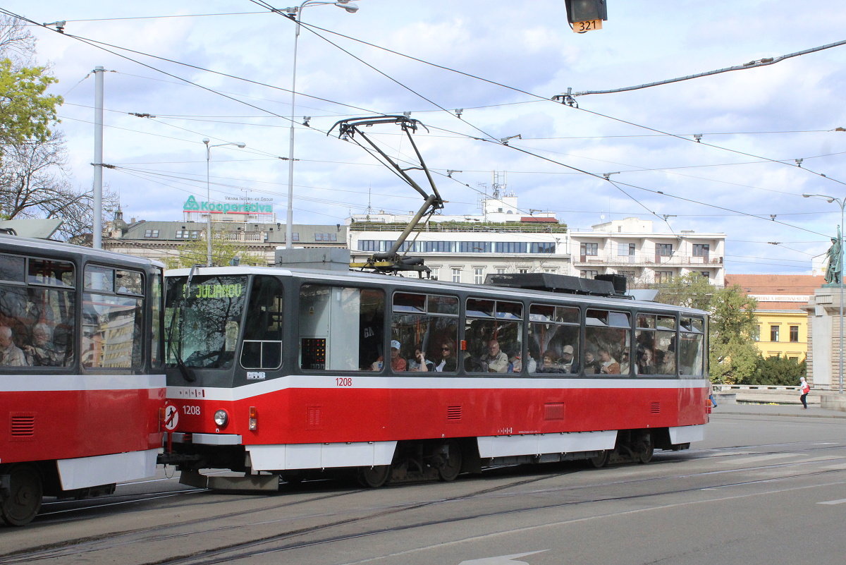 Tatra T6A5 #1208