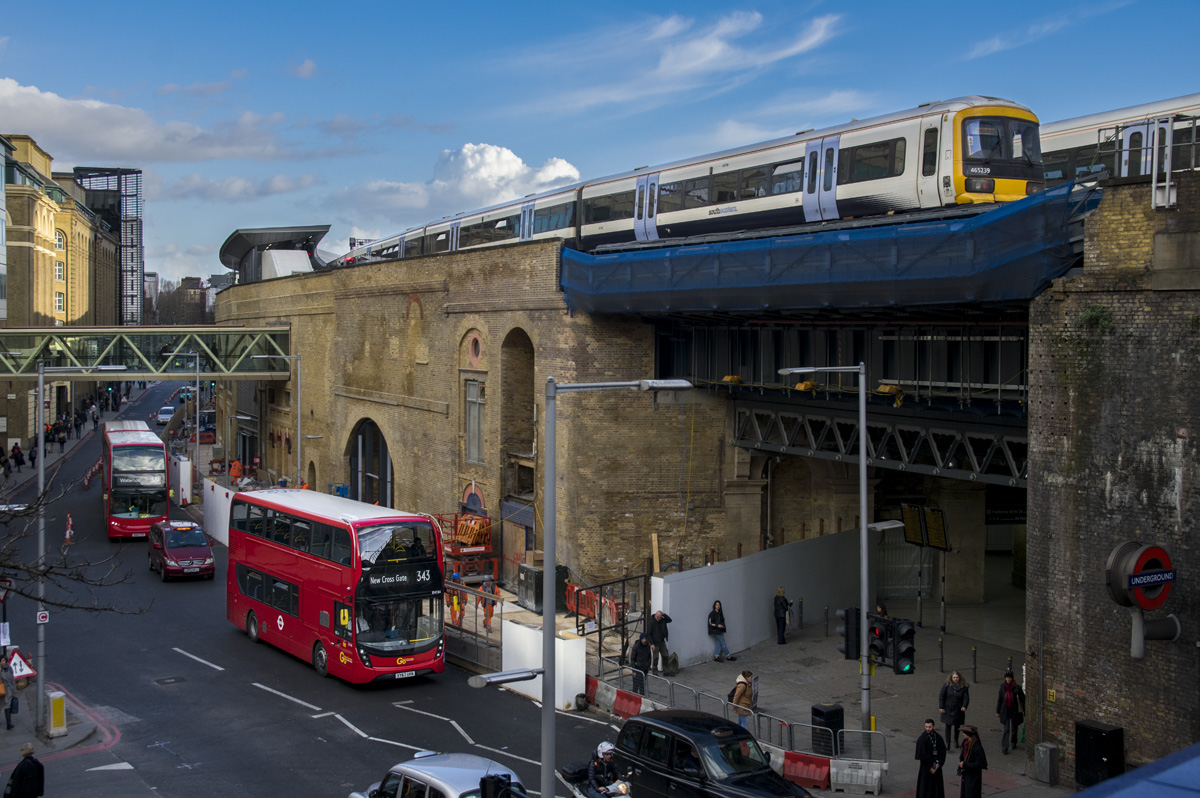 Alexander Dennis Enviro 400 MMC Hybrid #EH184