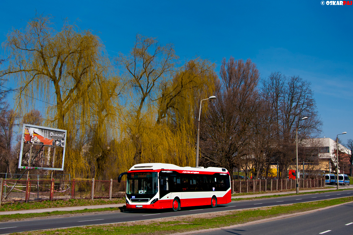 Volvo 7900 Hybrid 12,1m #811