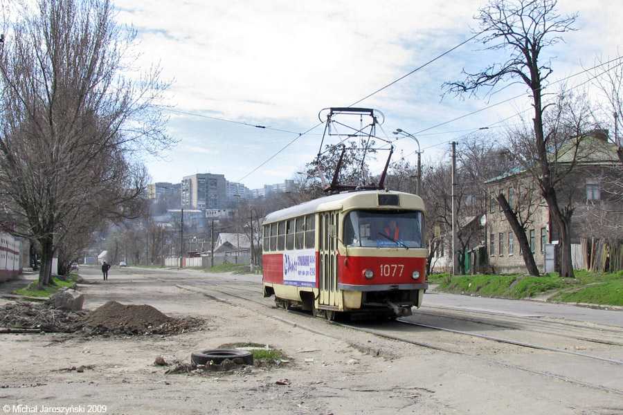 Tatra T3SU #1077