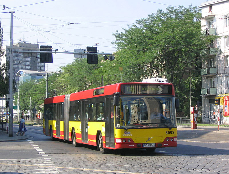 Volvo 7000A #8093