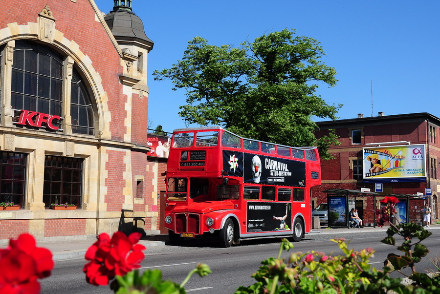 AEC Routemaster #POZ 5F