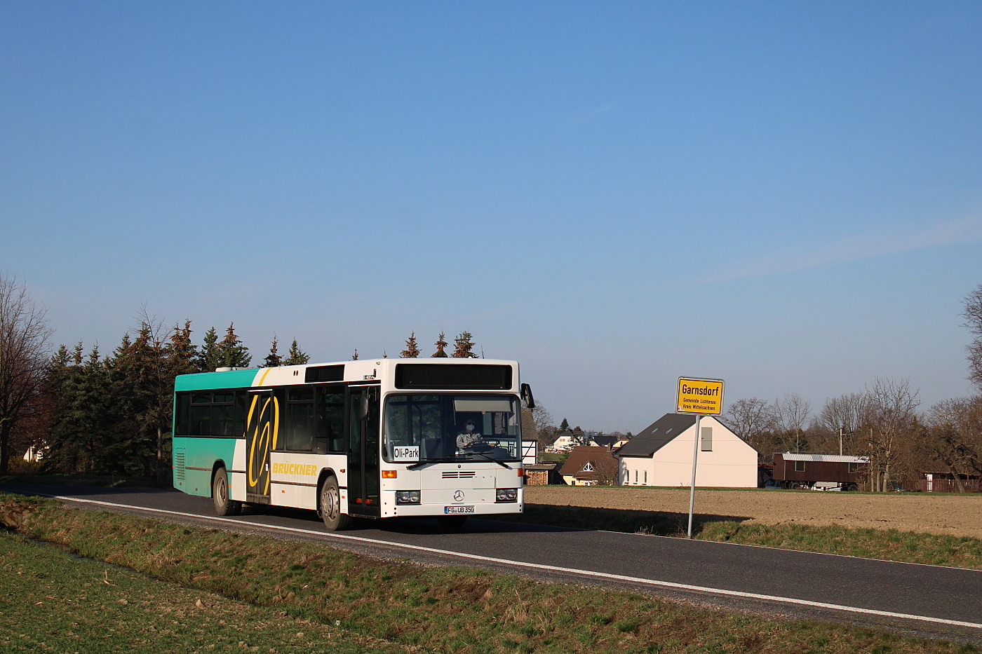 Mercedes-Benz O405N2 #FG-UB 350