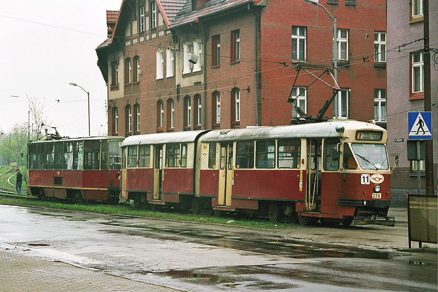 Konstal 102Na #228