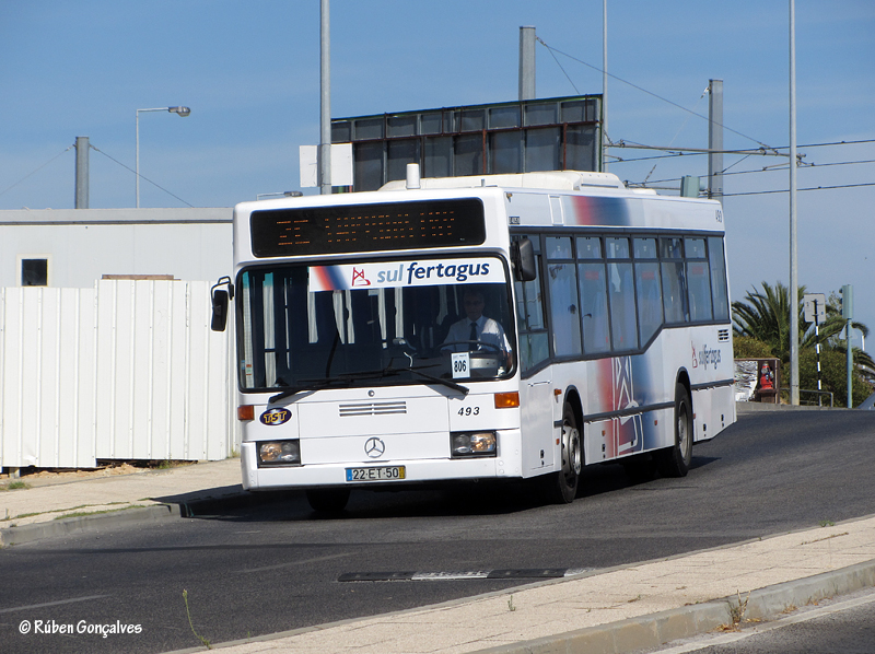 Mercedes-Benz O405N #493