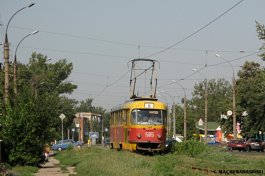 Tatra T3SU #585