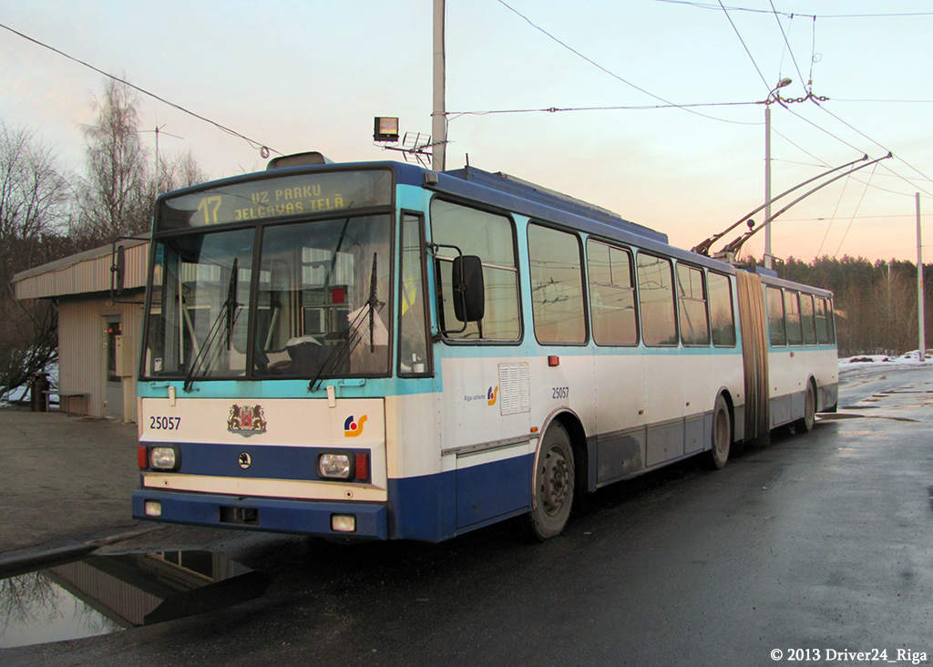 Škoda 15Tr13 #25057