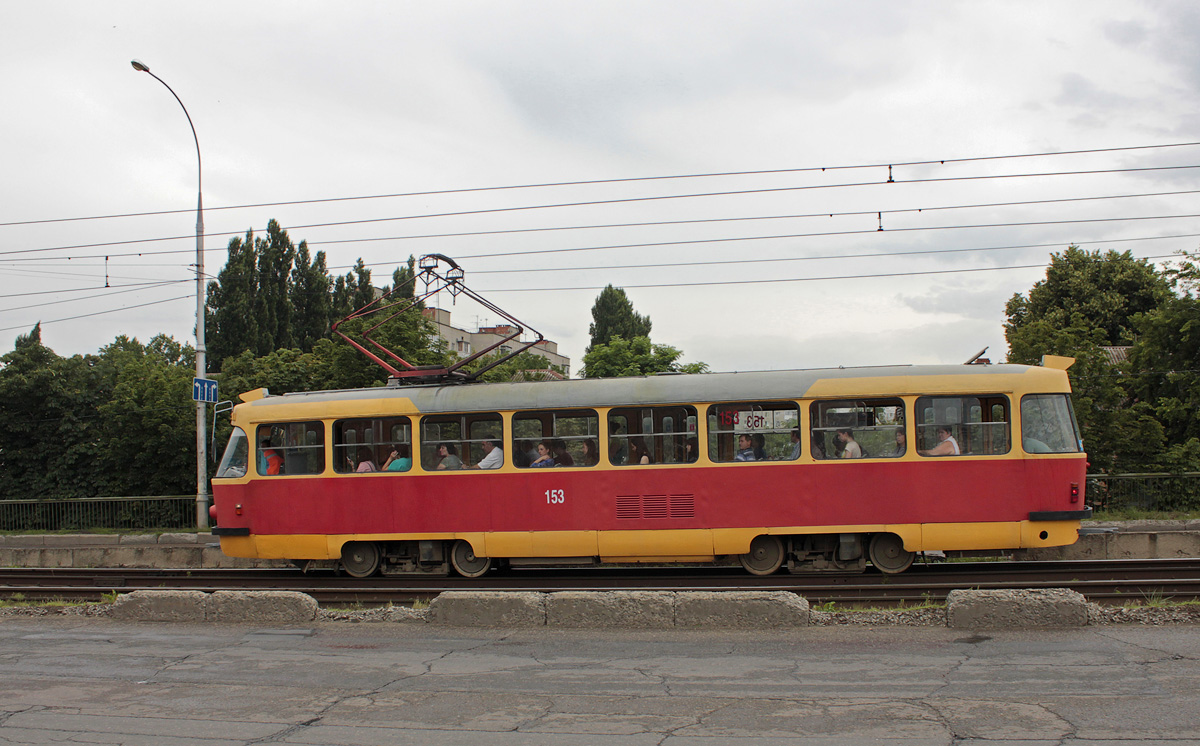 Tatra T3SU #153