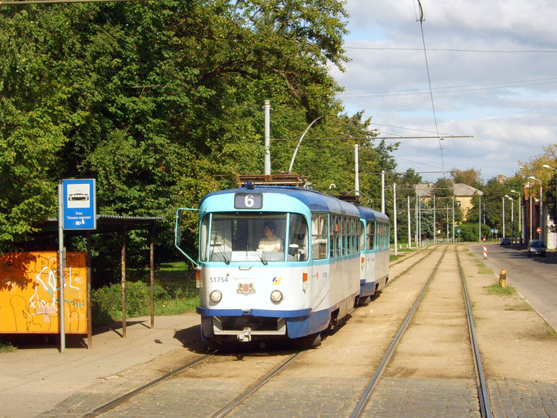 Tatra T3SU #51754