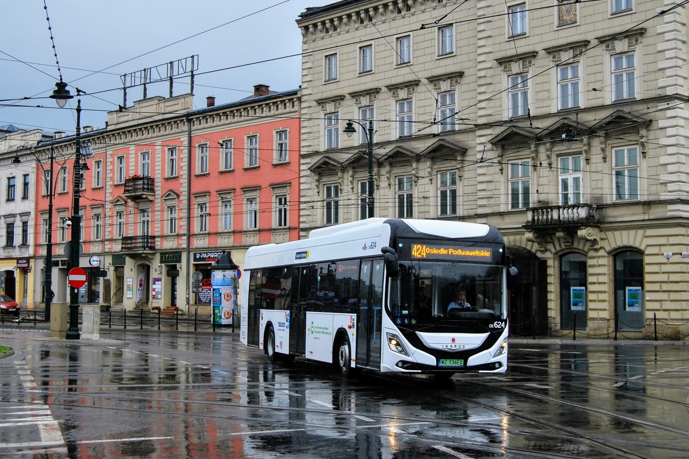 Ikarus 120e #WZ 136EX