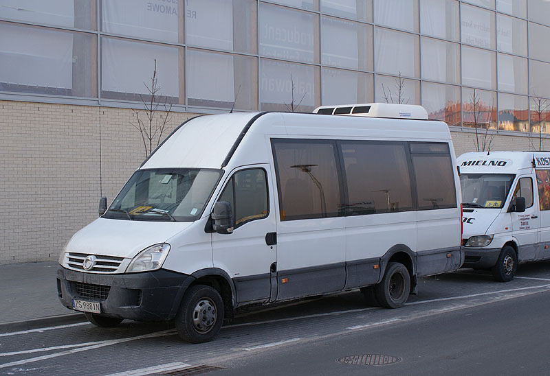 Iveco Daily 50C18 / Kapena IC #ZS 9881N