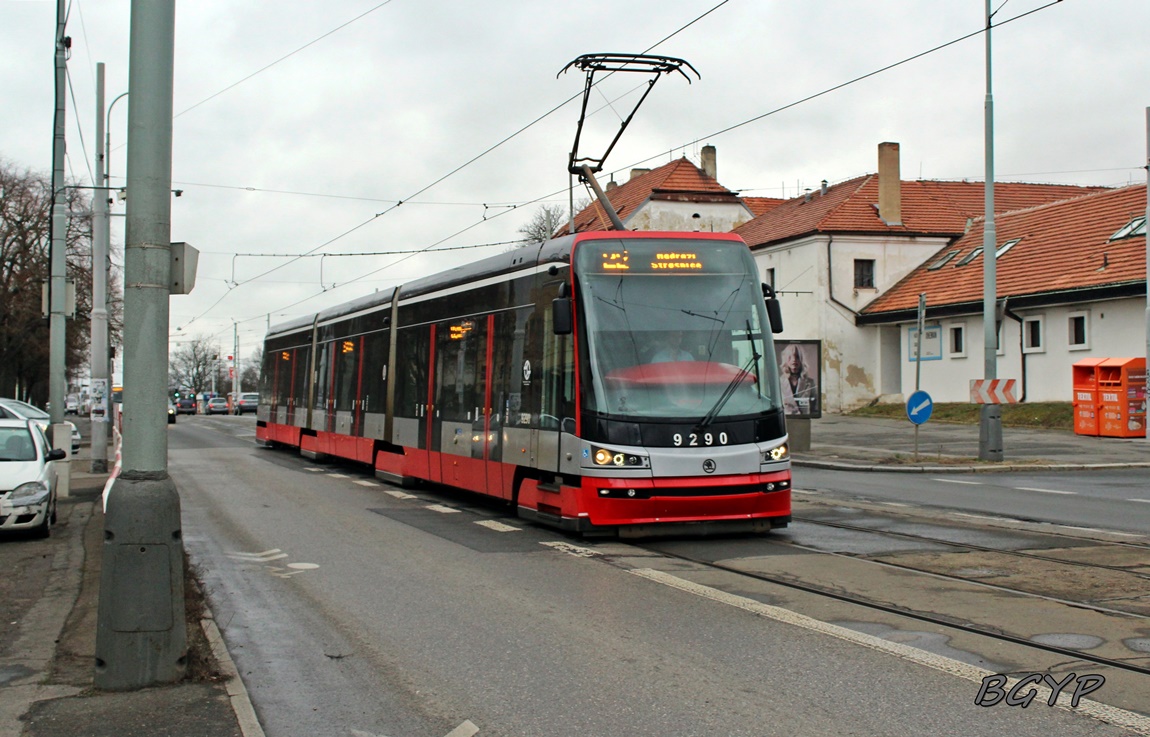 Škoda 15T Praha #9290