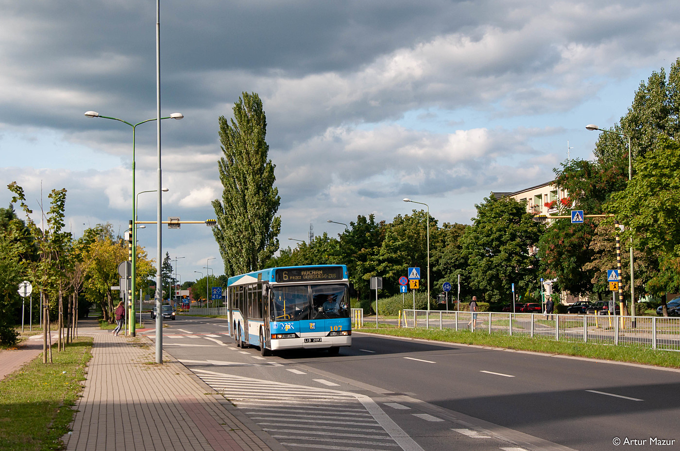 Neoplan N4020td #107