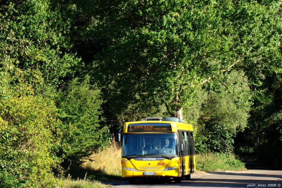 Scania CN270UB 4x2 EB #2002