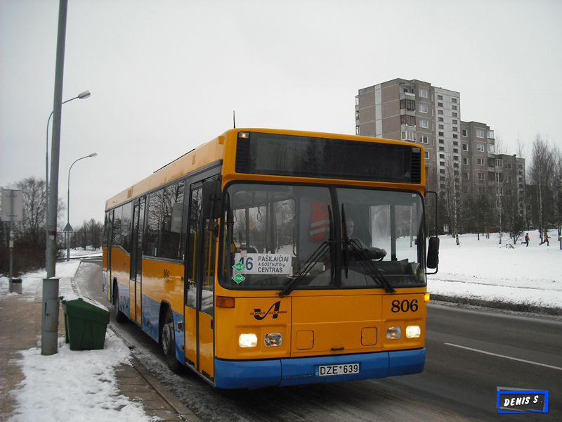 Volvo B10BLE-60 CNG / Carrus City L #806