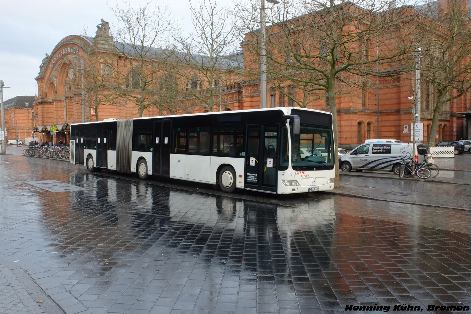 Mercedes-Benz O530G II #HB-JF 670