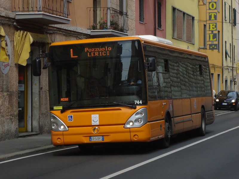 Irisbus Citelis 12M #744