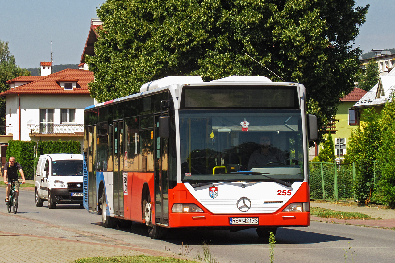 Mercedes-Benz O530 #255